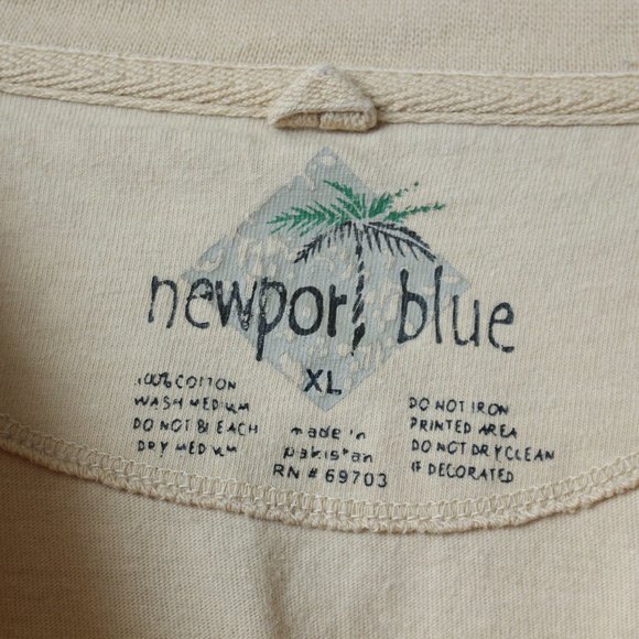 Newport Blue Shirt Mens XL Tan Island Spirits Tropical Blend Rum Tee - Picture 3 of 5